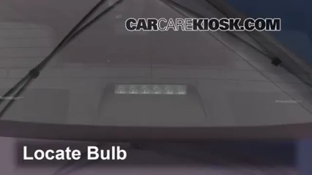 2008 Nissan Altima SE 3.5L V6 Coupe (2 Door) Éclairage Feu de freinage central (remplacer l'ampoule)